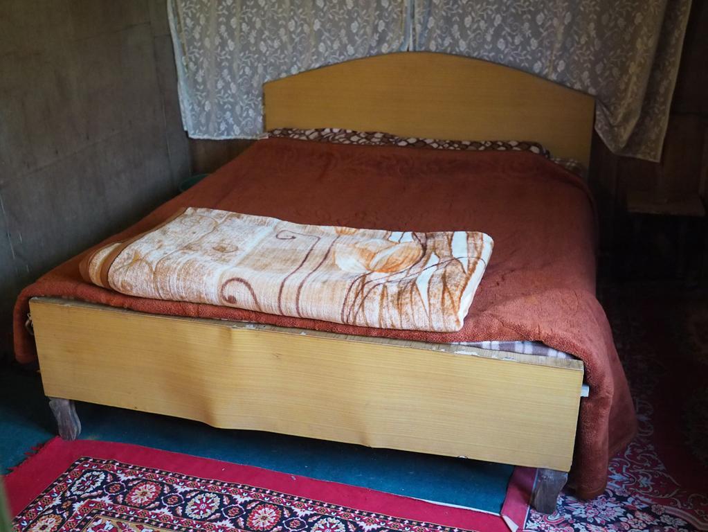 Veena Palace Group Of Houseboats Srīnagar Extérieur photo