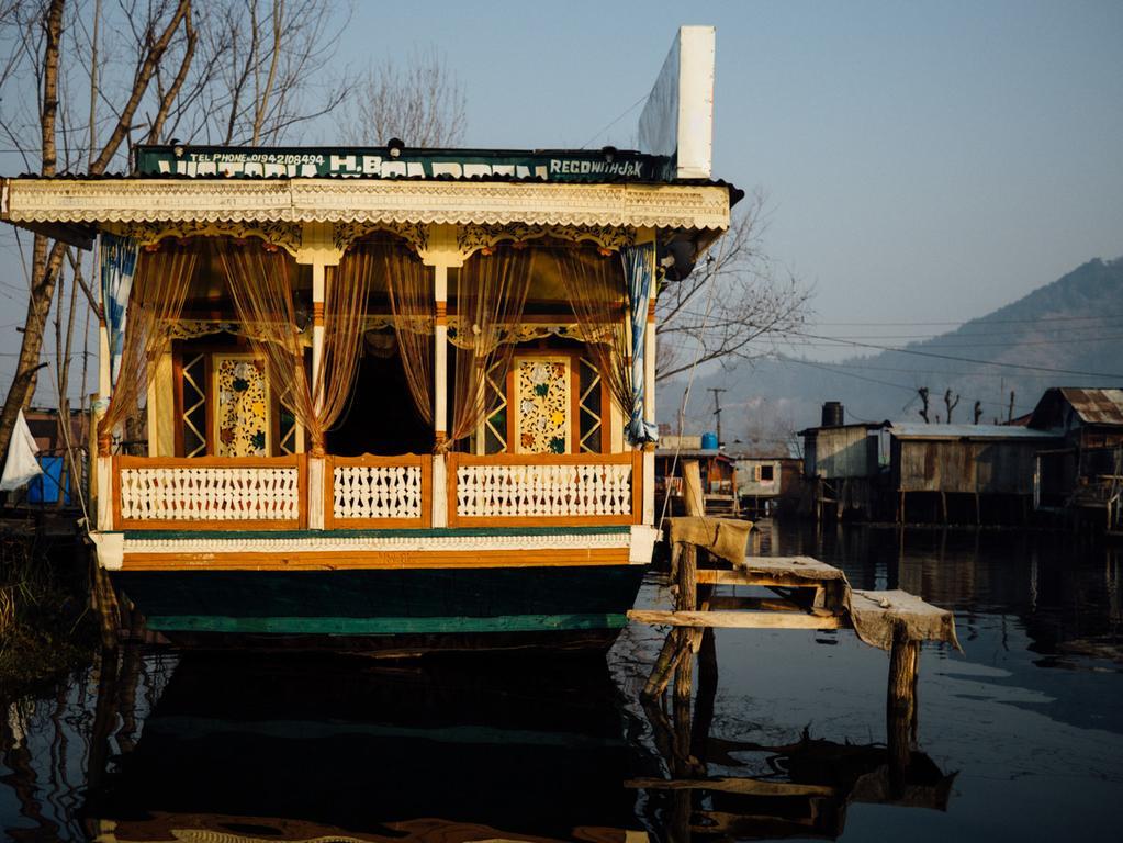 Veena Palace Group Of Houseboats Srīnagar Extérieur photo