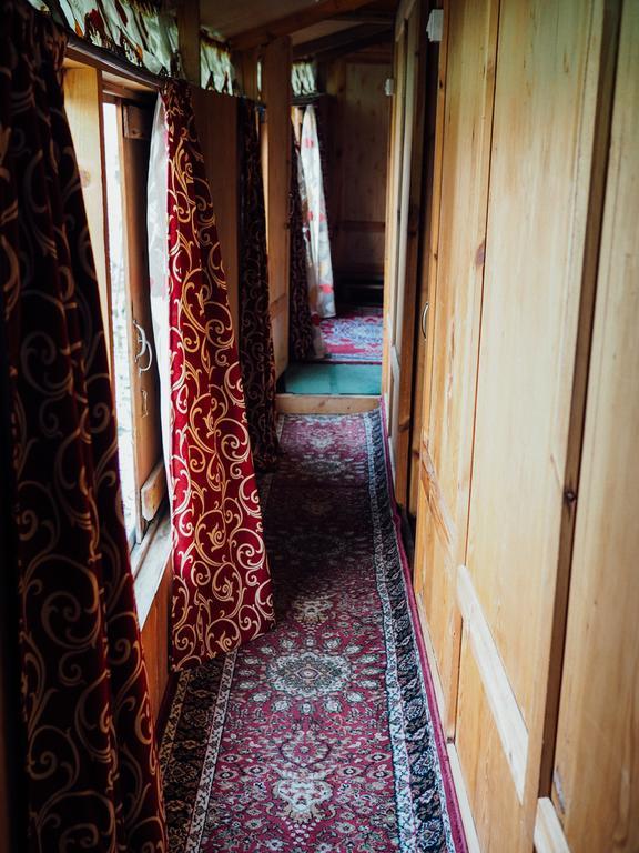 Veena Palace Group Of Houseboats Srīnagar Extérieur photo